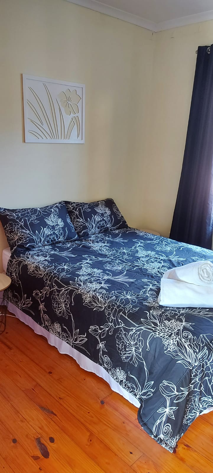 Crater Bush Villa Guest Room 2